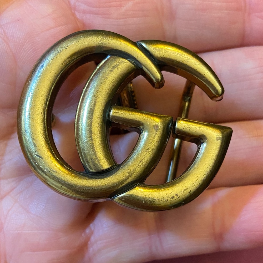 Gucci Double G Belt Buckle in Aged Gold Tone